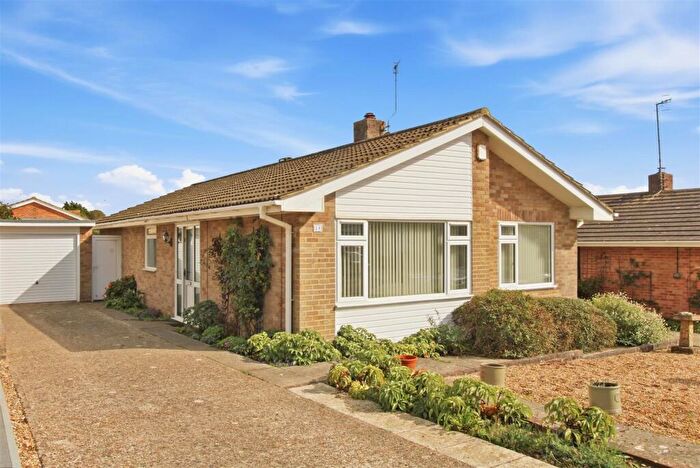 3 Bedroom Detached Bungalow For Sale In Belgrave Crescent, Seaford, BN25