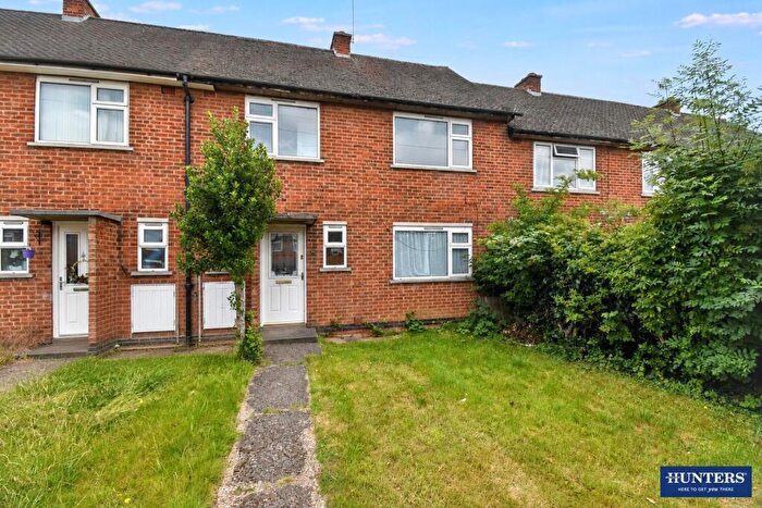 3 Bedroom Terraced House For Sale In Brabazon Road, Oadby, LE2