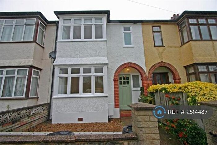 2 Bedroom Terraced House To Rent In Bourne Road, Bromley, BR2