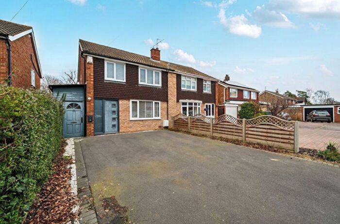 3 Bedroom Semi-detached House For Sale In Becher Close, Renhold, Renhold, Bedford, MK41