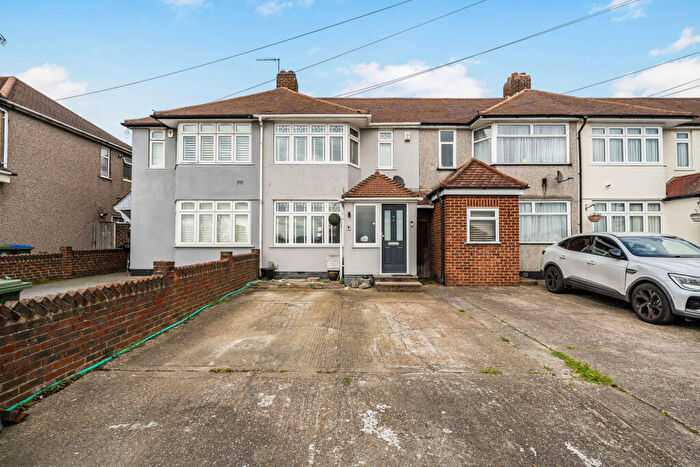 3 Bedroom Terraced House For Sale In Wellan Close, Sidcup, DA15