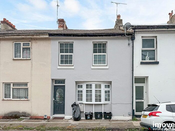 2 Bedroom Maisonette For Sale In Parkfield Road, Torquay, TQ1