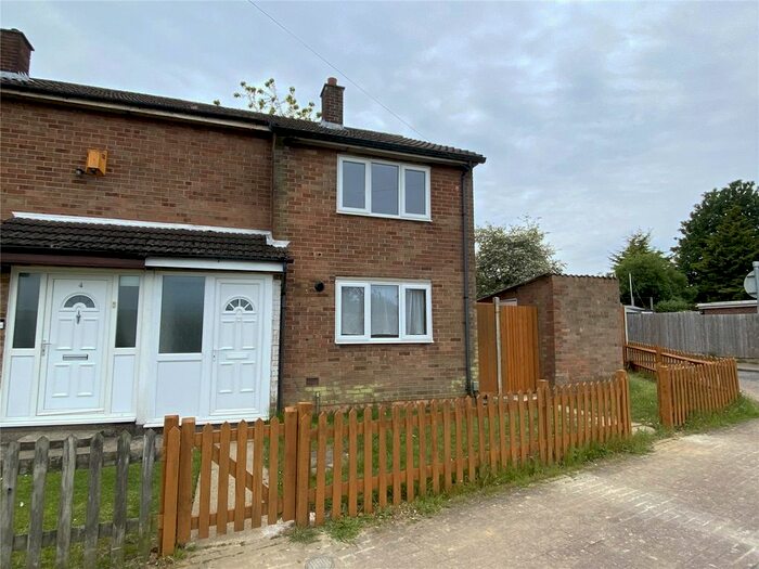 2 Bedroom Detached House To Rent In Sidmouth Walk, Corby, Northamptonshire, NN18