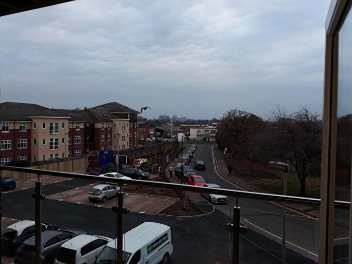 1 Bedroom Apartment To Rent In Hanover Way, Windsor, Berkshire, SL4