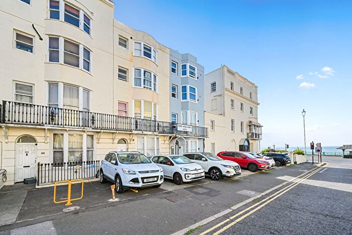 1 Bedroom Flat For Sale In Lower Rock Gardens, Brighton, BN2