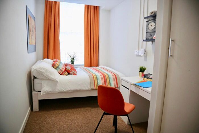 5 Bedroom Flat To Rent In Mount Pleasant, Liverpool, Merseyside, L3