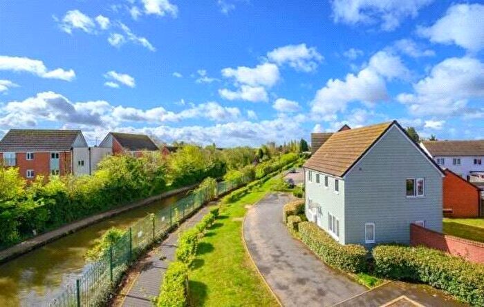 3 Bedroom Detached House For Sale In Lombard Close, Coventry, West Midlands, CV6