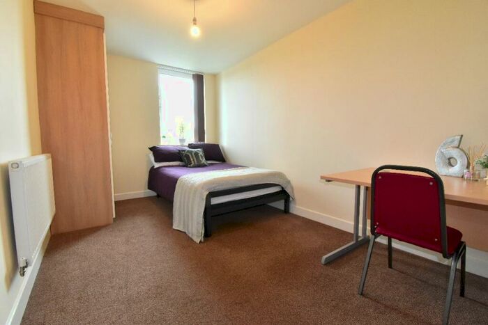 6 Bedroom Apartment To Rent In Ecclesall Gate, S11
