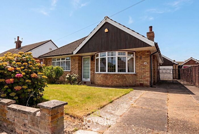 3 Bedroom Detached Bungalow For Sale In Pelham Avenue, Grimsby, DN33
