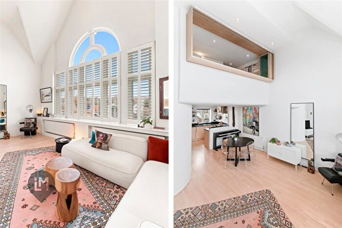 3 Bedroom Flat For Sale In Wimbledon Park Road, London, SW18