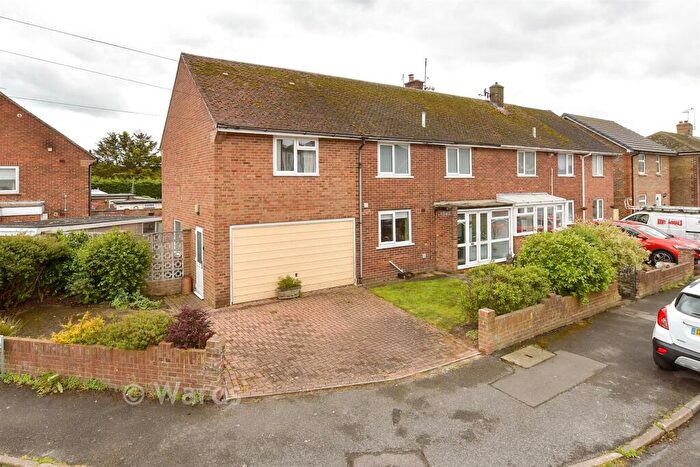 4 Bedroom Semi-Detached House For Sale In Godwyn Road, Deal, Kent, CT14