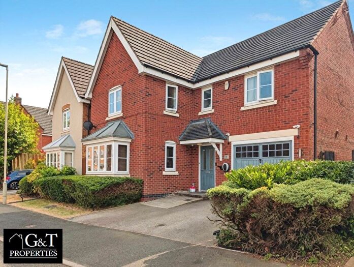 4 Bedroom Detached House For Sale In Attingham Drive, Dudley, DY1