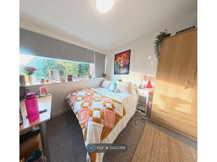 8 Bedroom Terraced House To Rent In Sparkford Close, Winchester, SO22