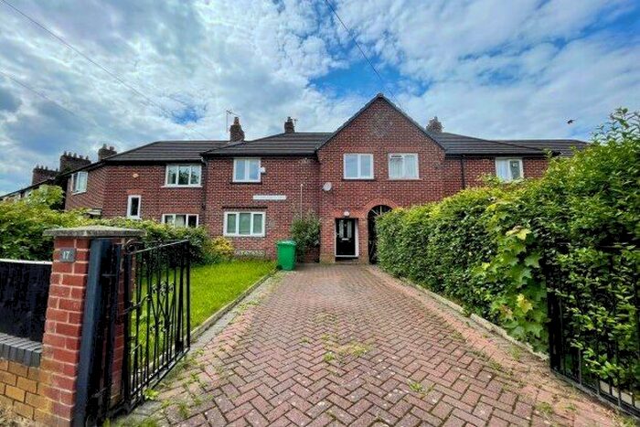 3 Bedroom Semi-Detached House To Rent In Whiteholme Avenue, Manchester, M21