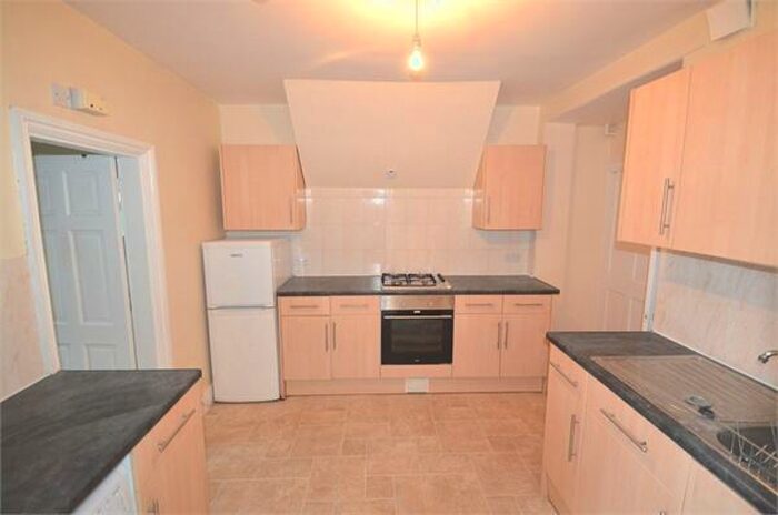 1 Bedroom Flat To Rent In Brookdene Road, Plumstead, SE18