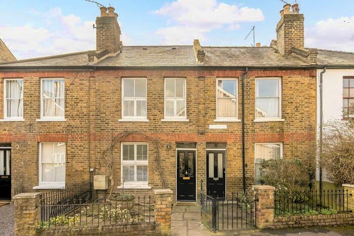 3 Bedroom Terraced House To Rent In Gomer Place, Teddington, TW11