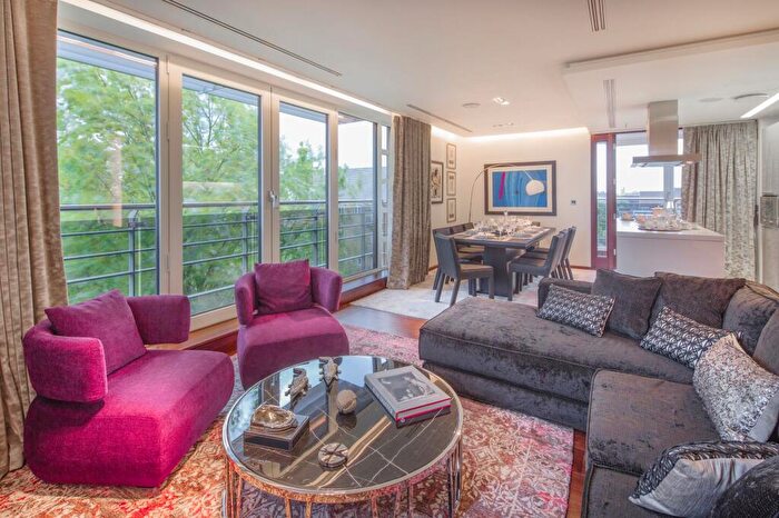 2 Bedroom Flat To Rent In The Atrium, Park Road, NW8