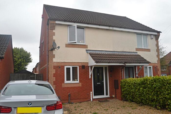 2 Bedroom Property To Rent In Witley Crescent, Oldbury, West Midlands, B69