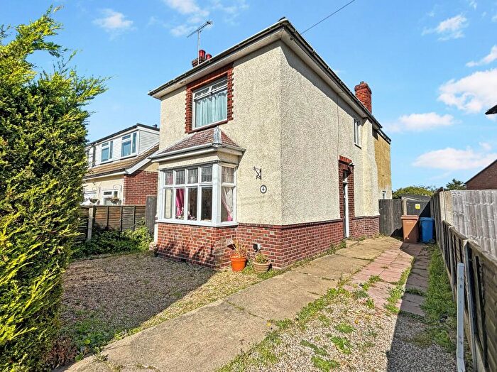 3 Bedroom Detached House For Sale In Bayard Avenue, Brightlingsea, Colchester, CO7