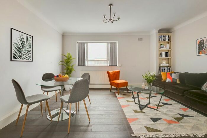 2 Bedroom Flat To Rent In Radley House, Park Road, Marylebone, NW1