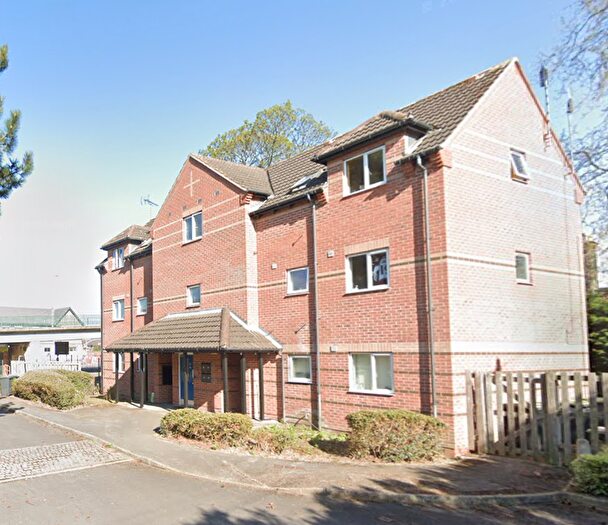 1 Bedroom Flat To Rent In County Close, Nottingham, Nottinghamshire, NG9