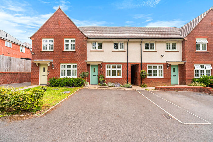 2 Bedroom Terraced House For Sale In Pentrebane Drive, Cardiff, CF5