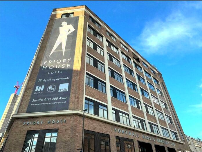 Apartment To Rent In Gooch Street North, Birmingham, B5