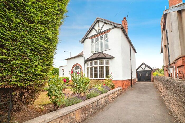 3 Bedroom Detached House For Sale In Hack Lane, Sutton-in-Ashfield, Nottinghamshire, NG17