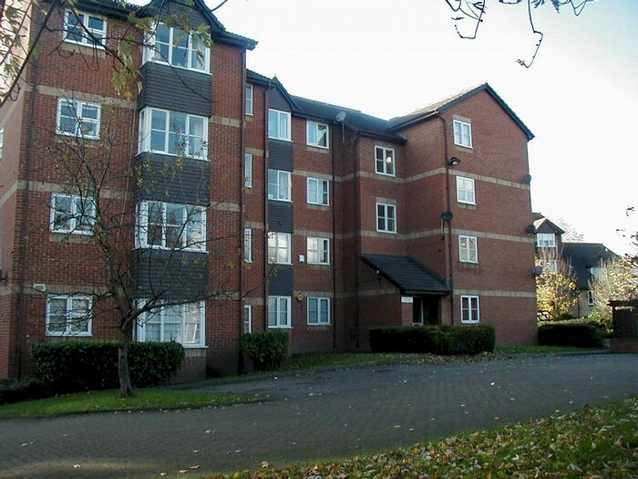 1 Bedroom Flat To Rent In Lewis Court, London, SE16