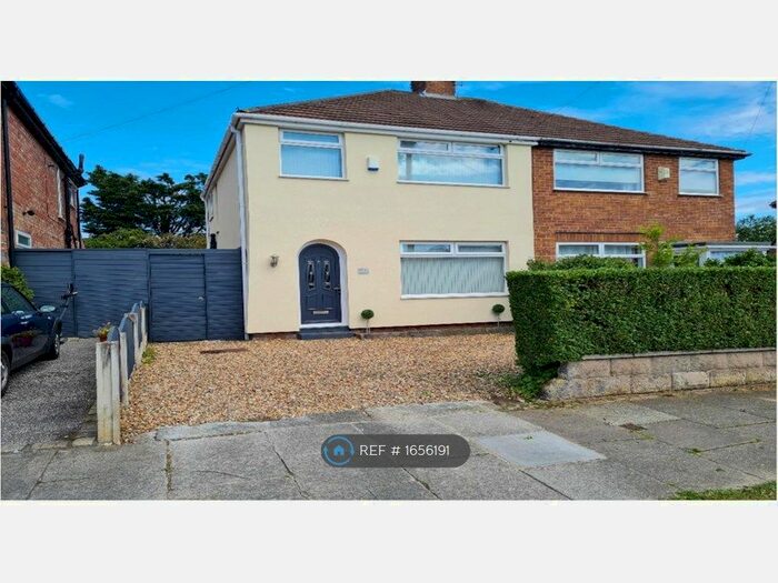 3 Bedroom Semi-Detached House To Rent In Girtrell Road, Wirral, CH49