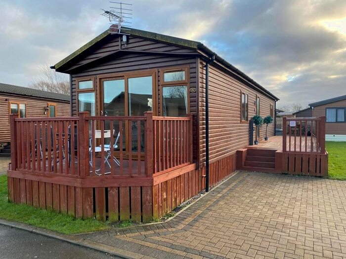 3 Bedroom Mobile/park Home For Sale In Amotherby, Amotherby, Amotherby YO17