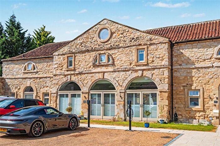 4 Bedroom Terraced House For Sale In The Wagon Barn, Scarthingwell Lane, Towton, Tadcaster, North Yorkshire, LS24