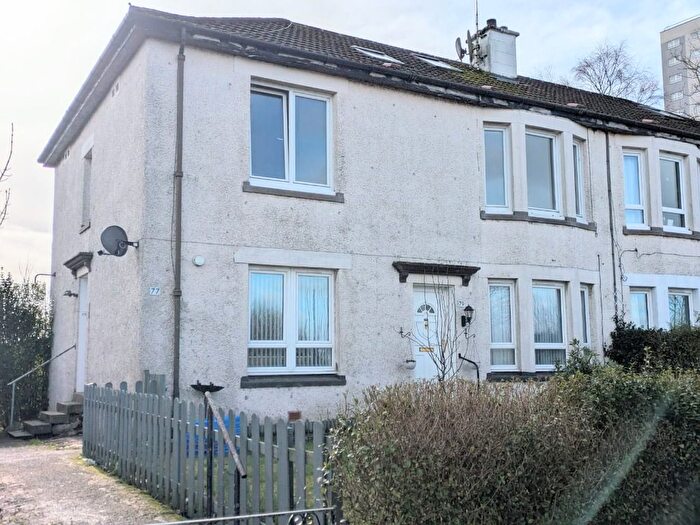 3 Bedroom Maisonette To Rent In Knowetap Street, Summerston, Glasgow, G20