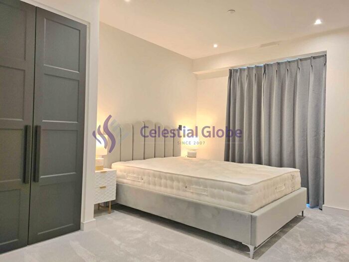 2 Bedroom Flat To Rent In Brook Street, Kingston Upon Thames, KT1