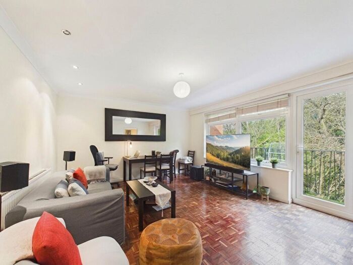 2 Bedroom Flat To Rent In Dell Farm Road, Ruislip, HA4