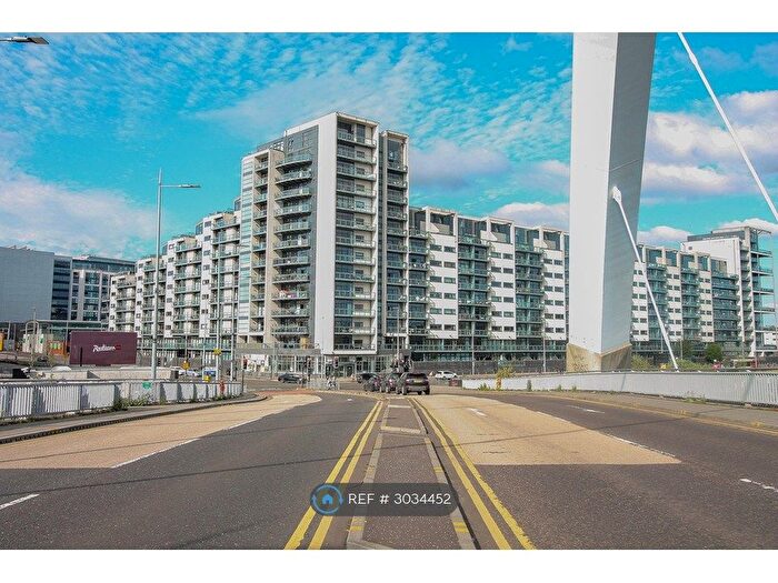 2 Bedroom Flat To Rent In Lancefield Quay, Glasgow, G3