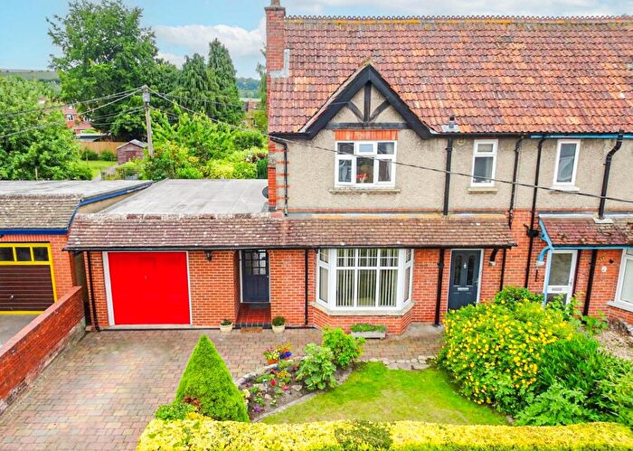 3 Bedroom Semi-Detached House For Sale In Market Lavington, Devizes, Wiltshire, SN10