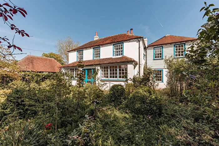 4 Bedroom Detached House For Sale In Blean Hill, Blean, Canterbury, CT2