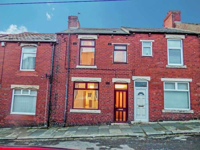2 Bedroom Terraced House To Rent In Standish Street, South Moor, Stanley, DH9