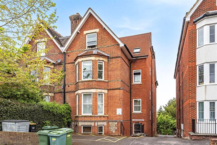 1 Bedroom Apartment To Rent In College Road, Maidstone, ME15