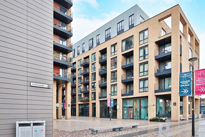 3 Bedroom Flat To Rent In Chivers Passage, London, SW18