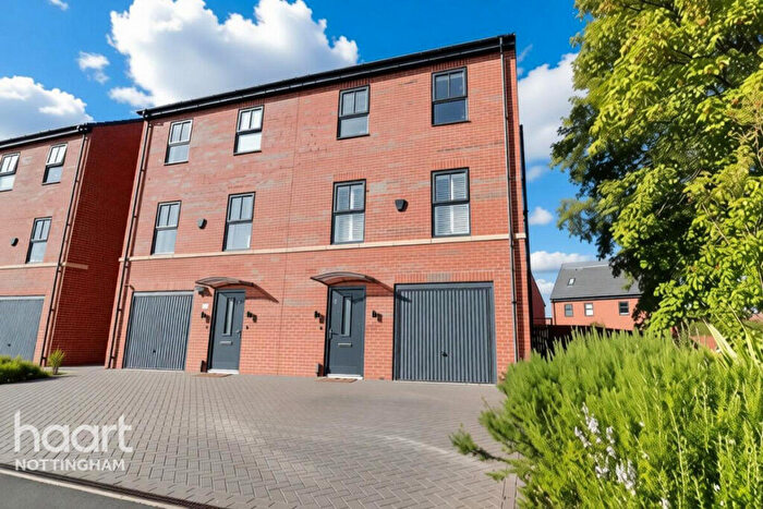4 Bedroom Semi-Detached House For Sale In Dallington Street, Bilborough, NG8