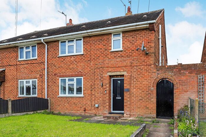 1 Bedroom Maisonette For Sale In Ridge Lane, Wednesfield, Wolverhampton, WV11