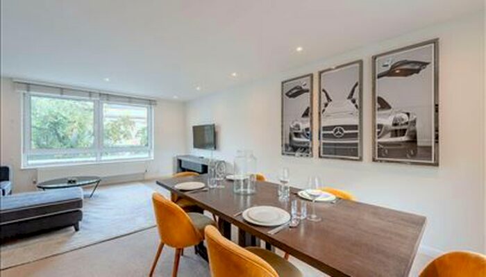 2 Bedroom Flat To Rent In Pond Place, Chelsea, London, SW3