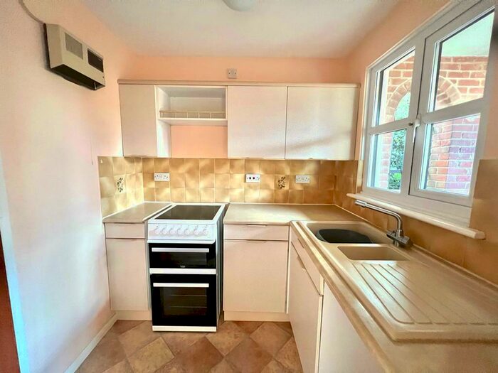 1 Bedroom House To Rent In New Street, Braintree, CM7
