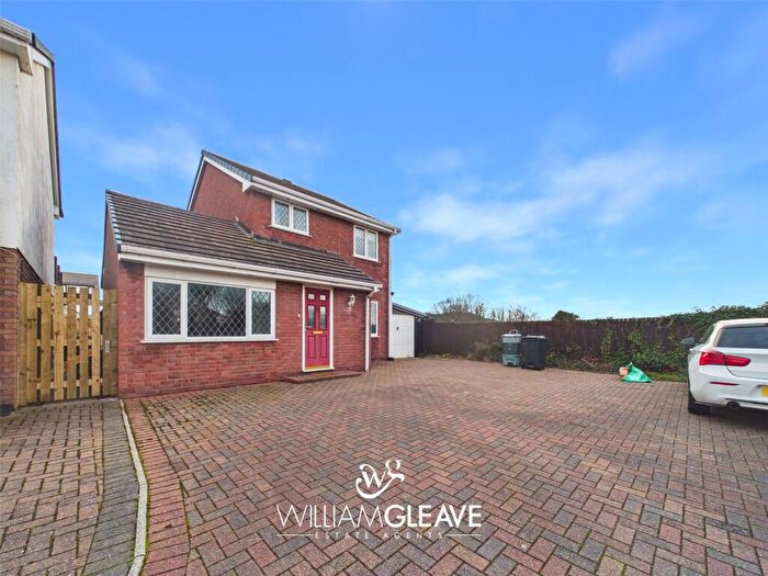 4 Bedroom Detached House To Rent In Traeth Melyn, Deganwy, Conwy, LL31