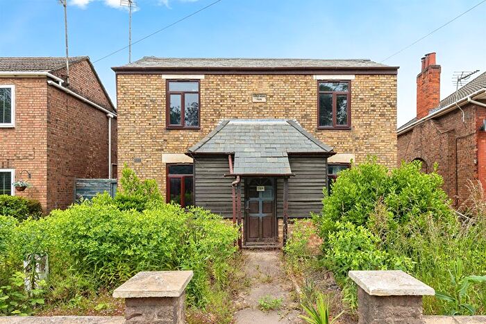 3 Bedroom Detached House For Sale In Peterborough Road, Whittlesey, Peterborough, PE7