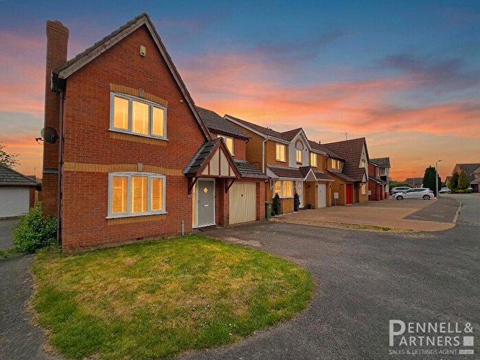 4 Bedroom Detached House For Sale In Houghton Avenue, Peterborough, PE2