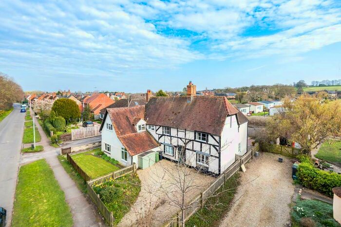 3 Bedroom Cottage To Rent In Steventon, Oxfordshire, OX13