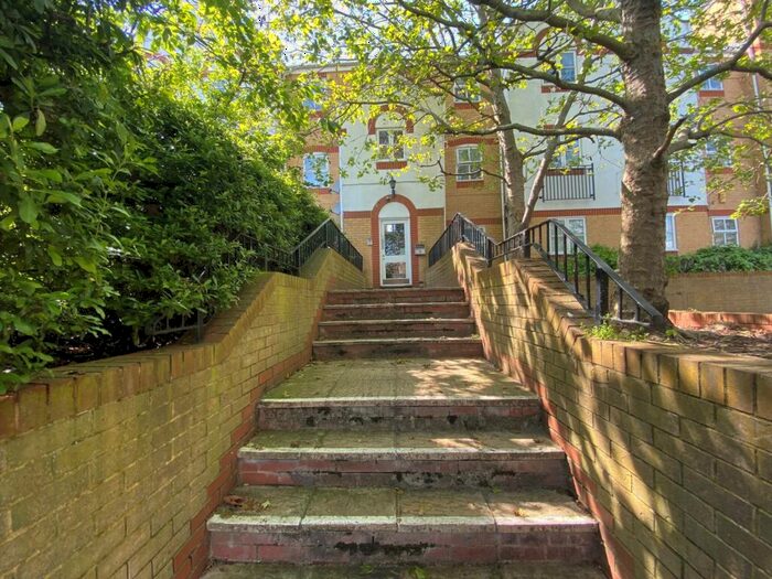 1 Bedroom Flat To Rent In County Road, Beckton, E6